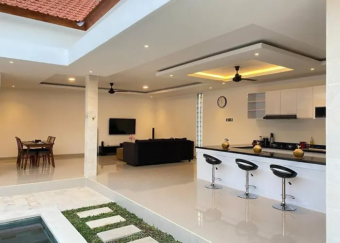 Вилла Akmali Umalas 2br With Private Pool & Jacuzzi Чангу