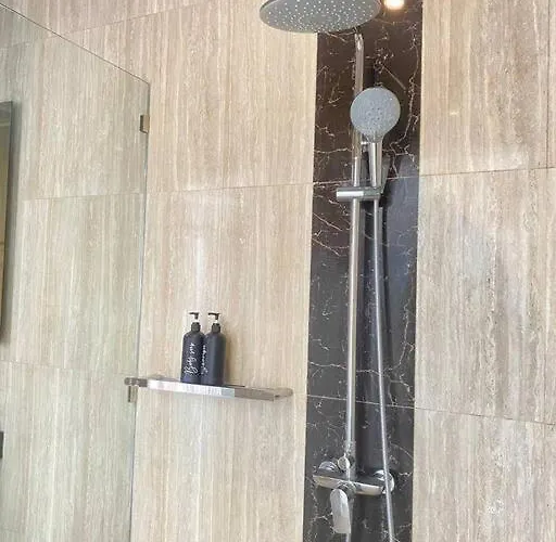 Akmali Umalas 2br With Private Pool & Jacuzzi Вилла