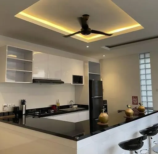 Akmali Umalas 2br With Private Pool & Jacuzzi Вилла Чангу